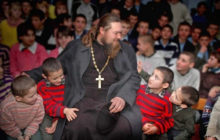 Православные улыбаются