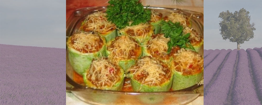 Кабачки, фаршированные рисом