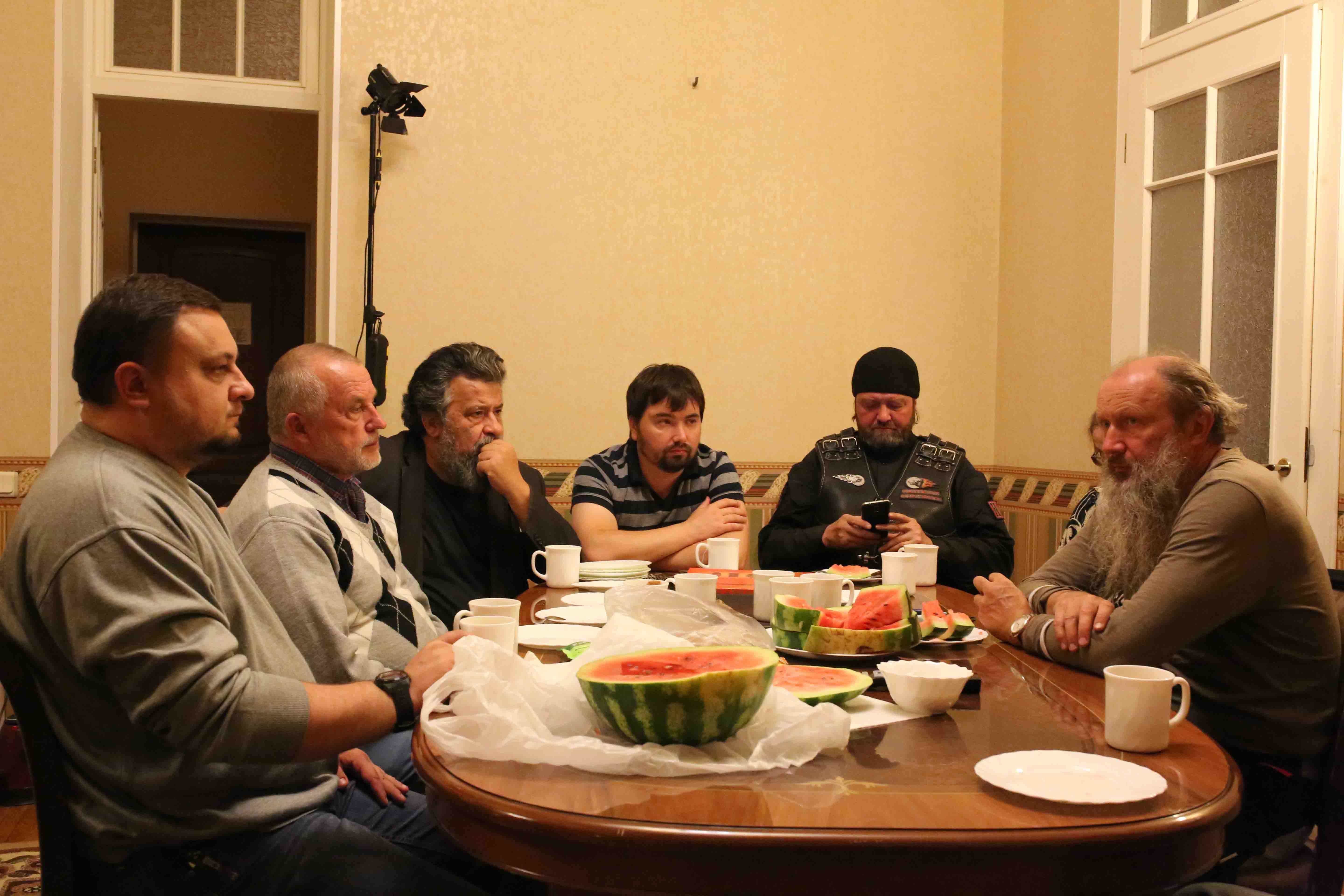 Встреча с митрополитом Марком и &laquo;Ночными волками&raquo;