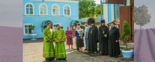 Празднование дня Свтителя01